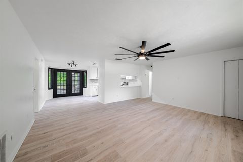 Tiny photo for 4024 Elder Lane, Tallahassee, FL 32303 (MLS # 399615)