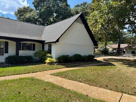 Tiny photo for 2300 Aster Way, Tallahassee, FL 32308 (MLS # 399202)