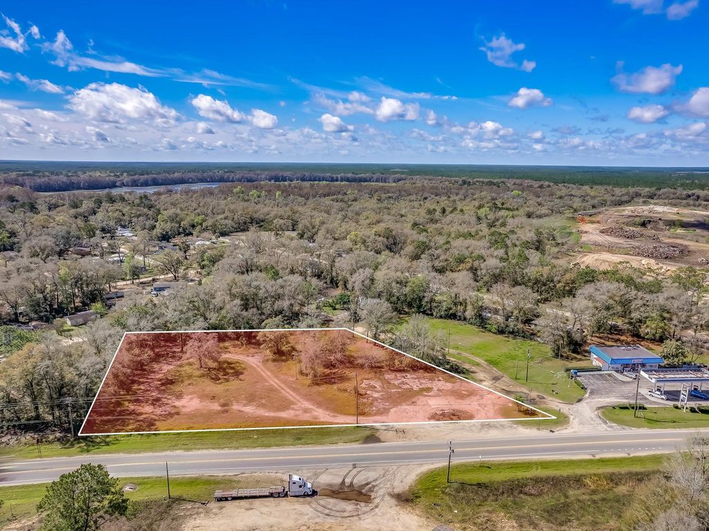 Photo of 4786 SW Capital Circle, Tallahassee, FL 32311 (MLS # 369820)