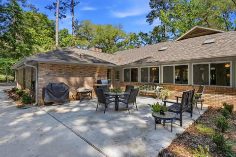 Tiny photo for 3549 LAKESHORE Drive, Tallahassee, FL 32312 (MLS # 402571)
