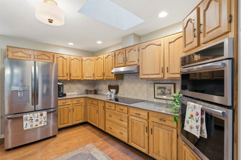 Tiny photo for 3549 LAKESHORE Drive, Tallahassee, FL 32312 (MLS # 402571)