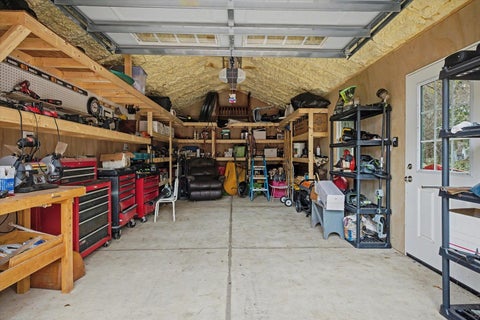 Tiny photo for 3549 LAKESHORE Drive, Tallahassee, FL 32312 (MLS # 402571)