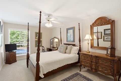 Tiny photo for 3549 LAKESHORE Drive, Tallahassee, FL 32312 (MLS # 402571)