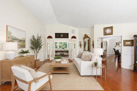 Tiny photo for 3549 LAKESHORE Drive, Tallahassee, FL 32312 (MLS # 402571)