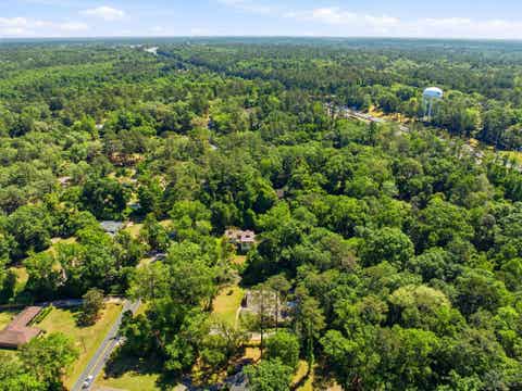 Tiny photo for 3549 LAKESHORE Drive, Tallahassee, FL 32312 (MLS # 402571)