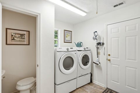 Tiny photo for 3549 LAKESHORE Drive, Tallahassee, FL 32312 (MLS # 402571)