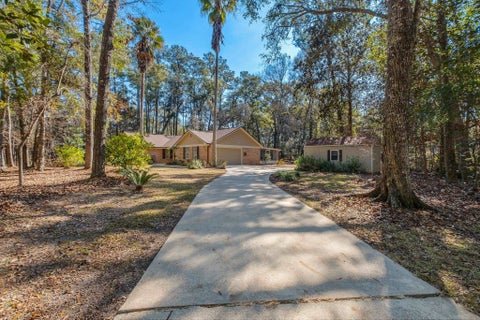 Tiny photo for 5049 STANWOOD Court, Tallahassee, FL 32311 (MLS # 402464)