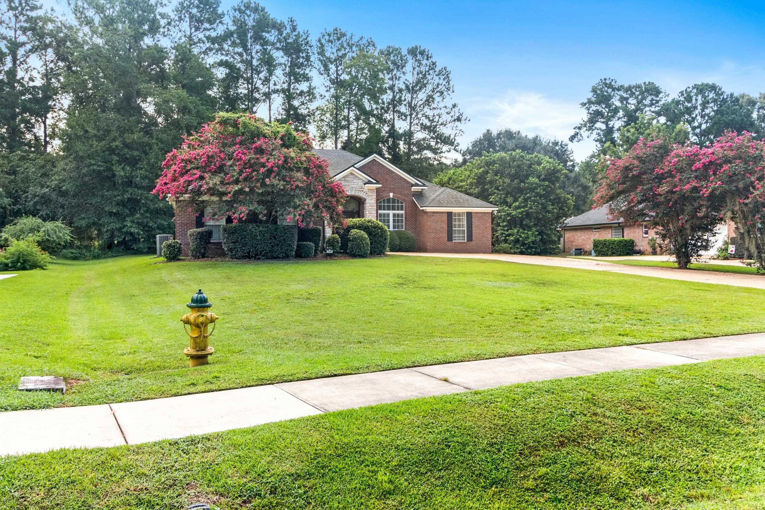 7785 Cricklewood Drive