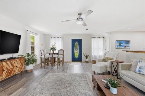 Tiny photo for 235 Hardaway Highway, Chattahoochee, FL 32324 (MLS # 398103)