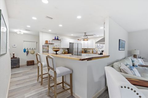 Tiny photo for 235 Hardaway Highway, Chattahoochee, FL 32324 (MLS # 398103)