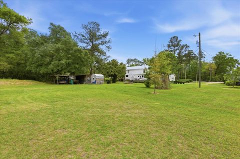 Tiny photo for 235 Hardaway Highway, Chattahoochee, FL 32324 (MLS # 398103)