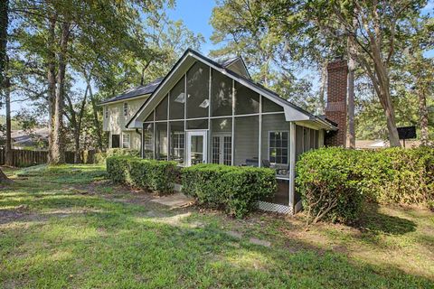 Tiny photo for 3139 E Shamrock Street, Tallahassee, FL 32309 (MLS # 401511)