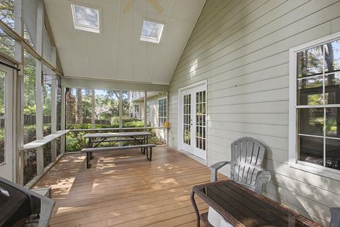Tiny photo for 3139 E Shamrock Street, Tallahassee, FL 32309 (MLS # 401511)