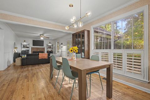 Tiny photo for 3139 E Shamrock Street, Tallahassee, FL 32309 (MLS # 401511)