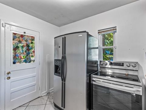 Tiny photo for 3975 Roberts Avenue, Tallahassee, FL 32310 (MLS # 392975)