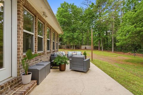 Tiny photo for 3714 LOMA FARM Road, Tallahassee, FL 32309 (MLS # 398448)