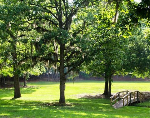 Tiny photo for 7746 N Briarcreek Road, Tallahassee, FL 32312 (MLS # 395172)