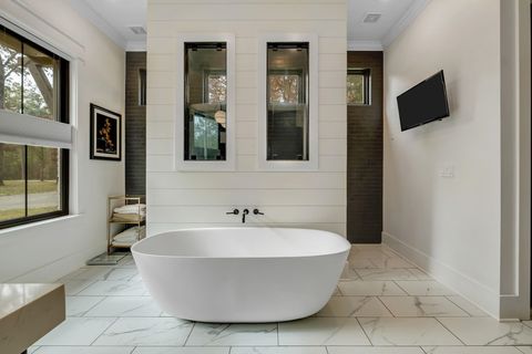 Tiny photo for 8121 Proctor Road, Tallahassee, FL 32309 (MLS # 394903)