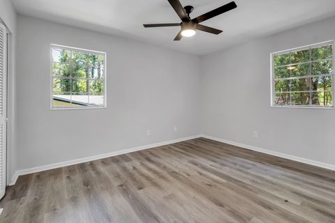 Tiny photo for 2314 Oxford Road, Tallahassee, FL 32304 (MLS # 393827)