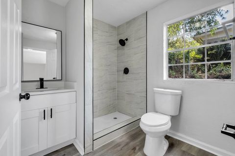 Tiny photo for 2314 Oxford Road, Tallahassee, FL 32304 (MLS # 393827)