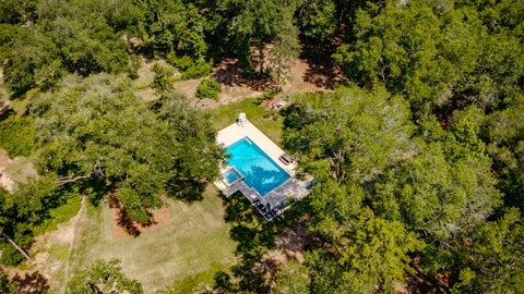 Photo of 7005 Pisgah Church Road, Tallahassee, FL 32309 (MLS # 402483)