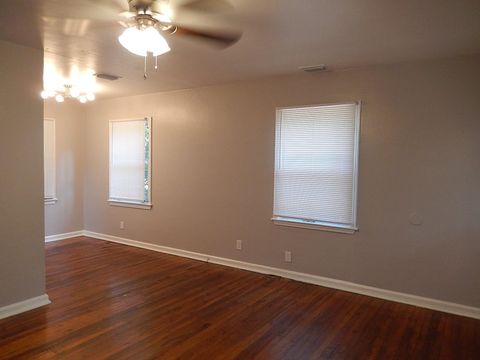 Tiny photo for 768 Arkansas Street, Tallahassee, FL 32304 (MLS # 399519)