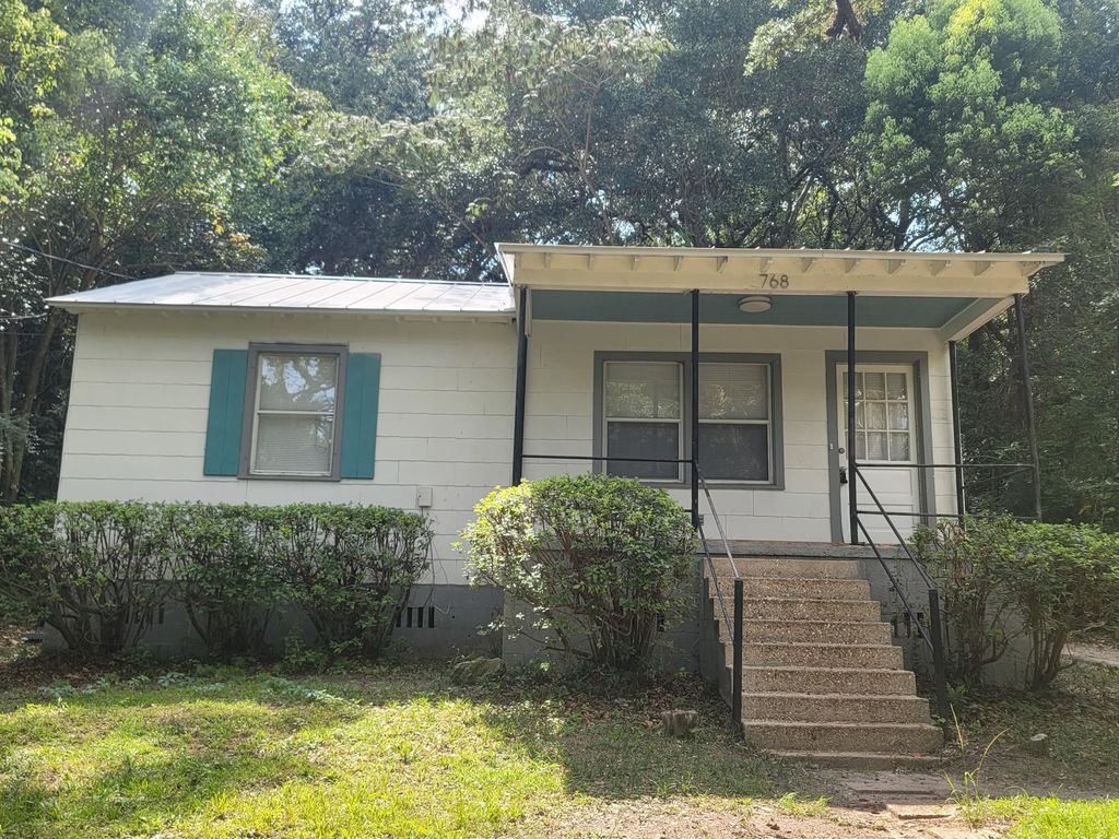 Photo of 768 Arkansas Street, Tallahassee, FL 32304 (MLS # 399519)
