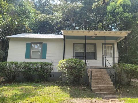 Photo of 768 Arkansas Street, Tallahassee, FL 32304 (MLS # 399519)