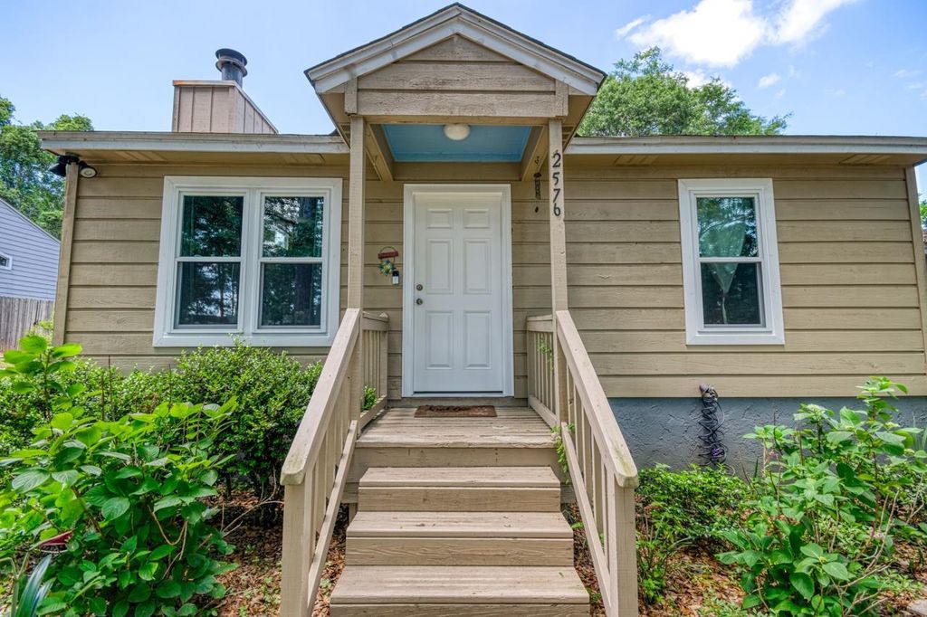 Photo of 2576 Panther Creek Road, Tallahassee, FL 32308 (MLS # 399314)