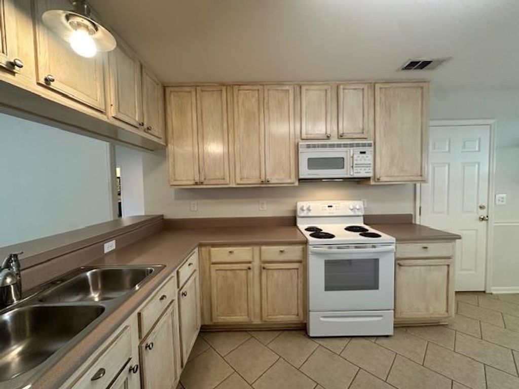 Photo of 8110 Talley Ann Drive, Tallahassee, FL 32311 (MLS # 392701)