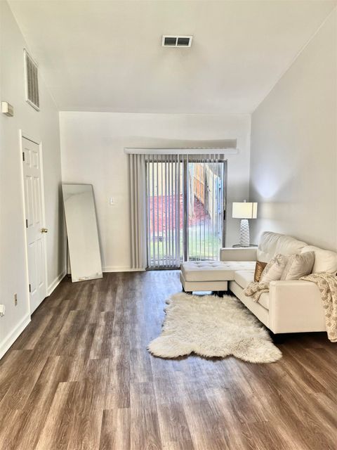 Tiny photo for 1053 Sutor Road, Tallahassee, FL 32311 (MLS # 386305)