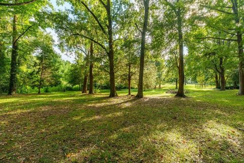 Tiny photo for 751 Rhoden Cove Rd, Tallahassee, FL 32312 (MLS # 392882)