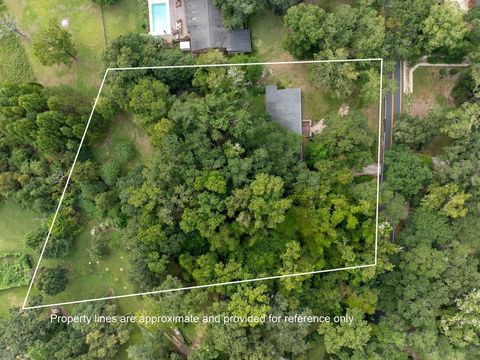 Tiny photo for 751 Rhoden Cove Rd, Tallahassee, FL 32312 (MLS # 392882)