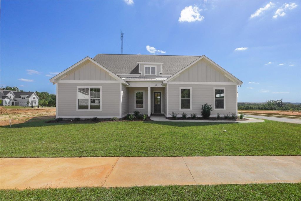 Photo of 641 Knotted Pine Drive, Tallahassee, FL 32312 (MLS # 391785)