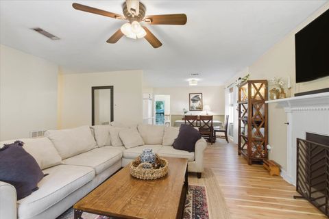 Tiny photo for 900 Mcguire Court, Tallahassee, FL 32303 (MLS # 391953)