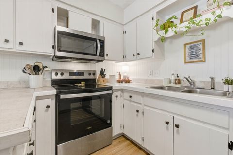 Tiny photo for 900 Mcguire Court, Tallahassee, FL 32303 (MLS # 391953)