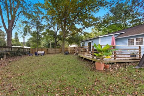 Tiny photo for 900 Mcguire Court, Tallahassee, FL 32303 (MLS # 391953)