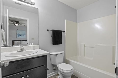 Tiny photo for 2114 Main St St, Tallahassee, FL 32310 (MLS # 397517)