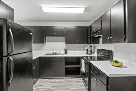 Tiny photo for 2114 Main St St, Tallahassee, FL 32310 (MLS # 397517)