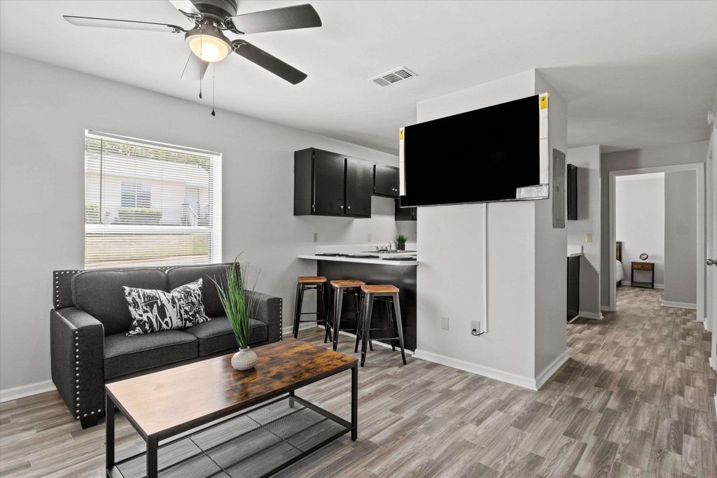 Photo of 2114 Main St St, Tallahassee, FL 32310 (MLS # 397517)