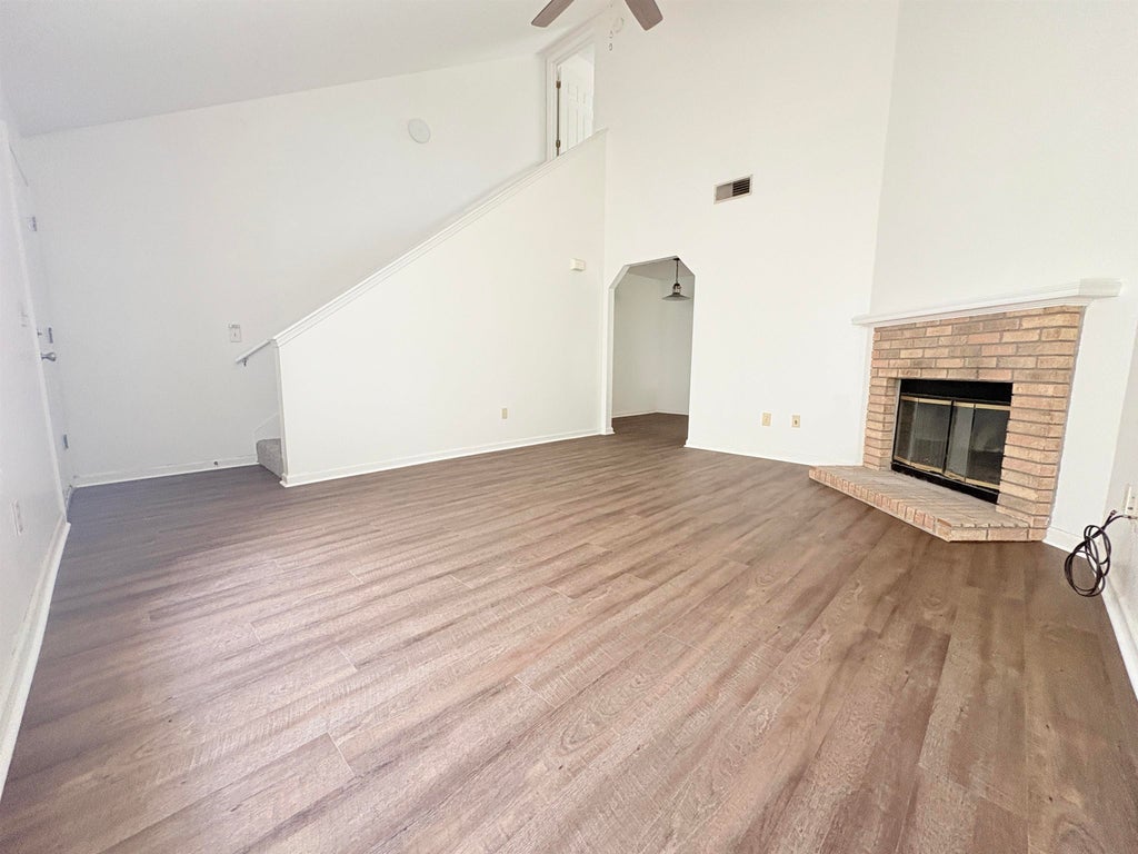 Photo of 3887 Gaffney Loop, Tallahassee, FL 32303 (MLS # 402123)
