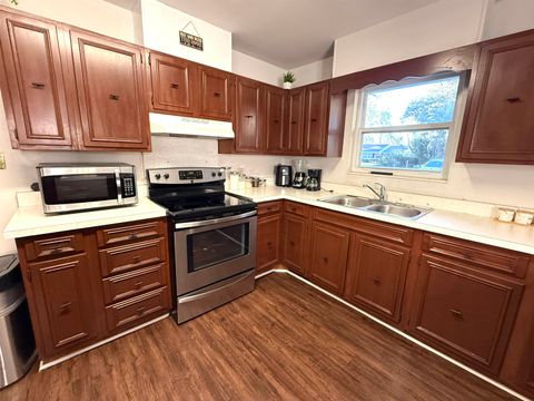 Tiny photo for 1933 FAULK Drive, Tallahassee, FL 32303 (MLS # 395181)