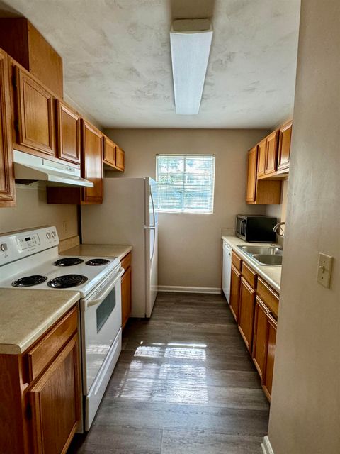 Tiny photo for 2910 Richview Park Circle, Tallahassee, FL 32301 (MLS # 391843)