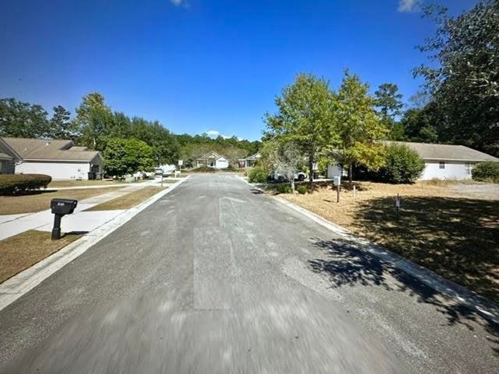 Photo of 3569 COYOTE CREEK Drive, Tallahassee, FL 32301 (MLS # 400355)