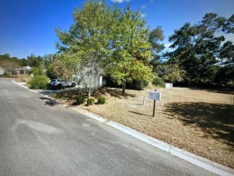 Photo of 3569 COYOTE CREEK Drive, Tallahassee, FL 32301 (MLS # 400355)