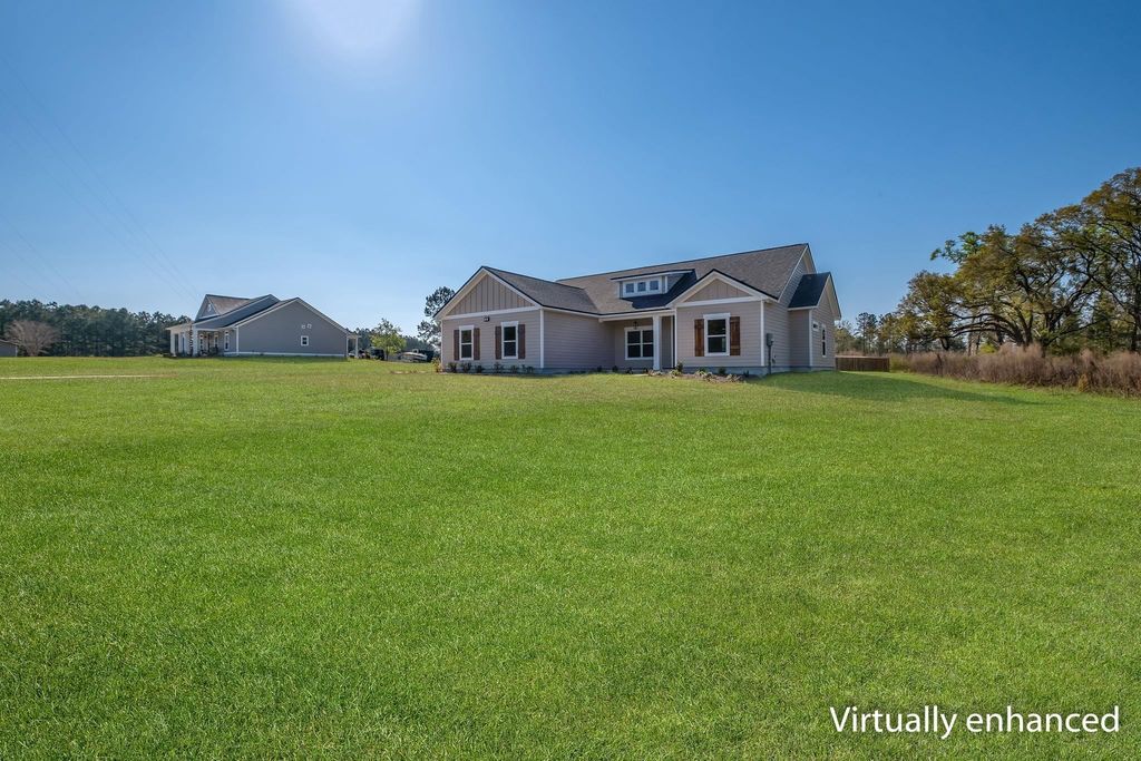 Photo of 64 Sanctuary Drive, Monticello, FL 32344 (MLS # 398100)