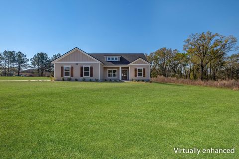 Photo of 64 Sanctuary Drive, Monticello, FL 32344 (MLS # 398100)