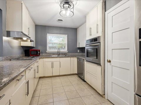 Tiny photo for 2216 Woodlawn Drive, Tallahassee, FL 32303 (MLS # 394502)