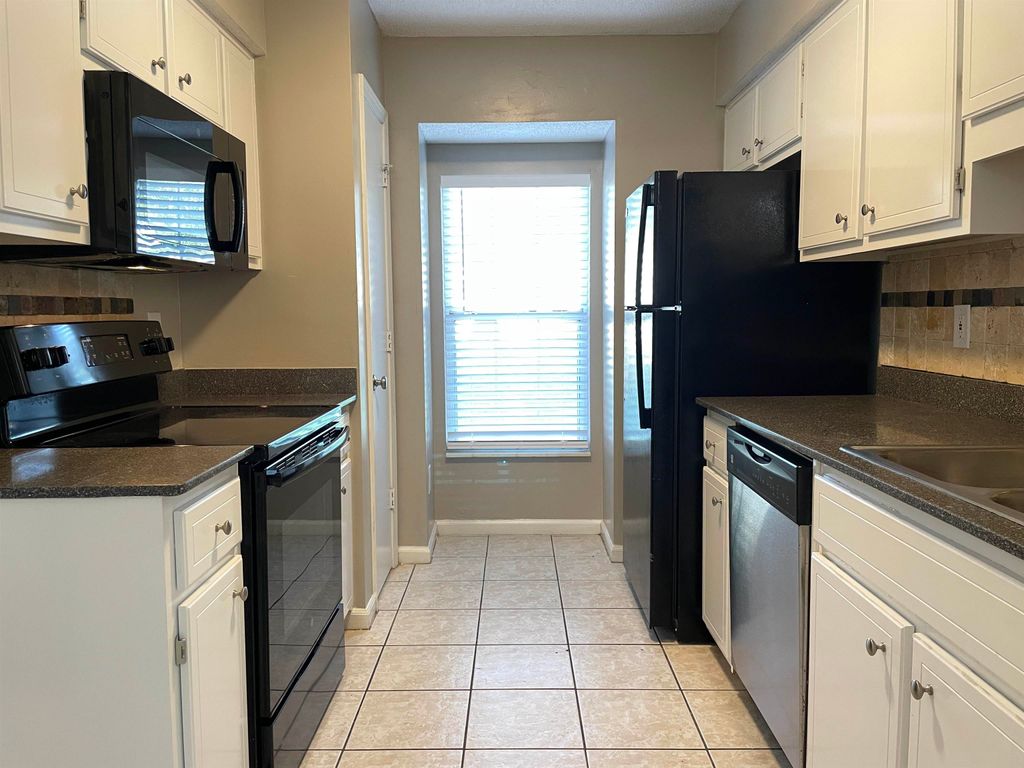 Photo of 1873 S Patsy Ann Court, Tallahassee, FL 32303 (MLS # 390723)