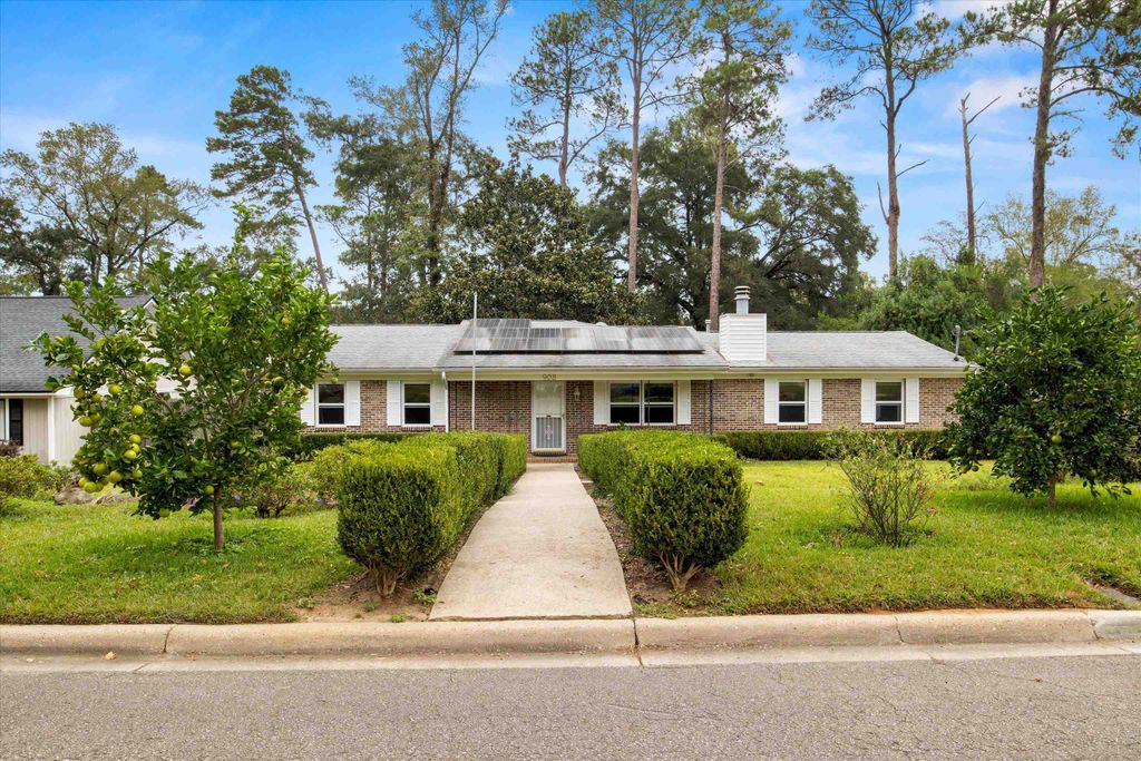 Photo of 908 Tamarack Avenue, Tallahassee, FL 32303 (MLS # 393249)